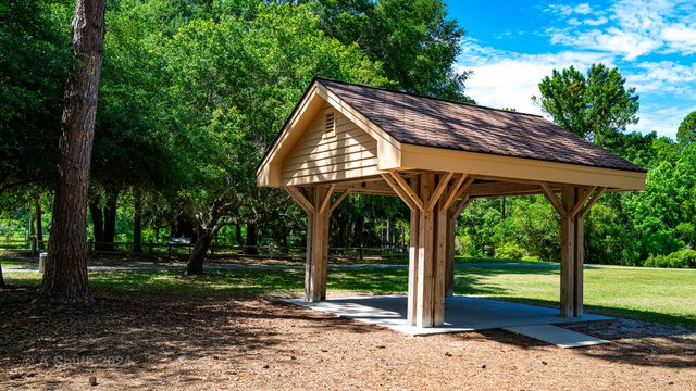 The small shelter.